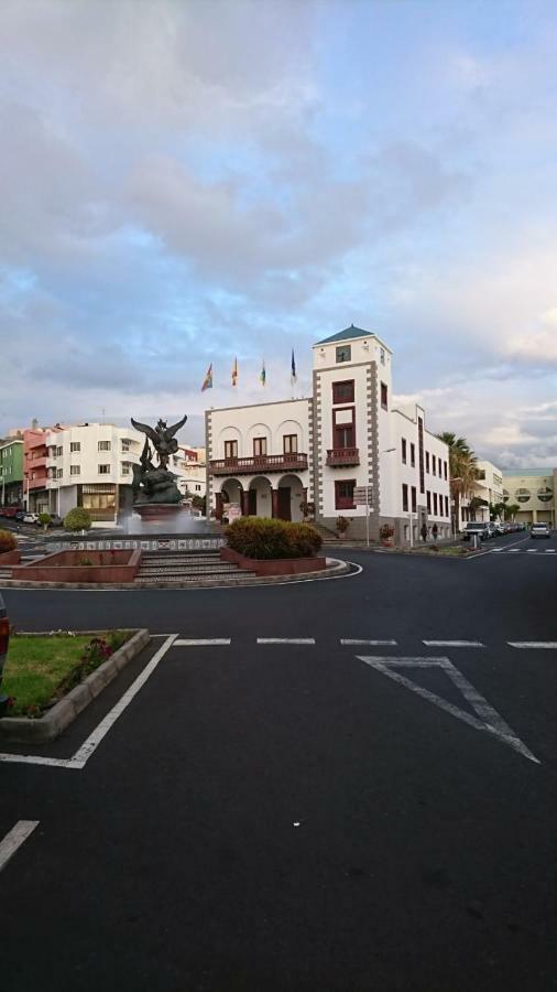 La Caldera Apartment Tazacorte Bagian luar foto